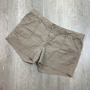 Calvin Klein Khaki Shorts Size 14 🌞